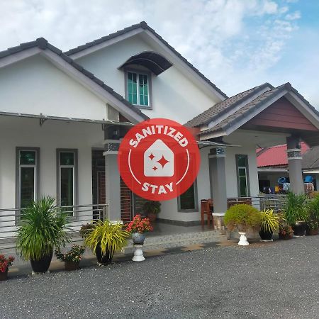 Oyo Home 90388 Homestay Masha Langkawi Esterno foto