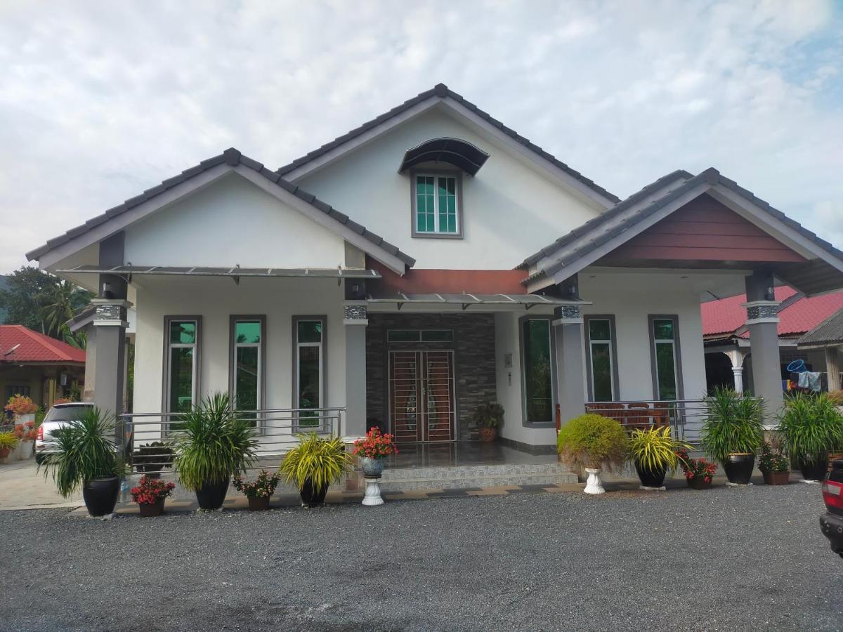 Oyo Home 90388 Homestay Masha Langkawi Esterno foto