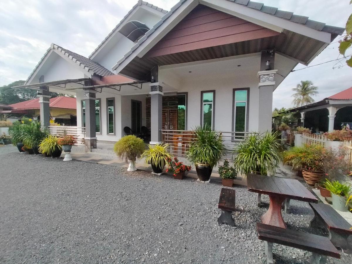 Oyo Home 90388 Homestay Masha Langkawi Esterno foto